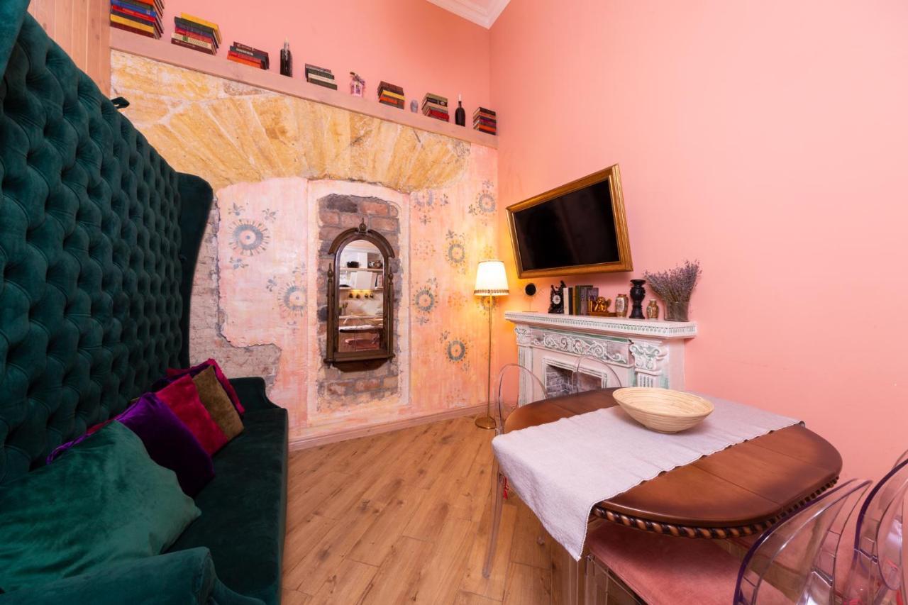 Трирівневий Лофт Із Спальнею-Укриттям Self Check-In 247 Oděsa Exteriér fotografie